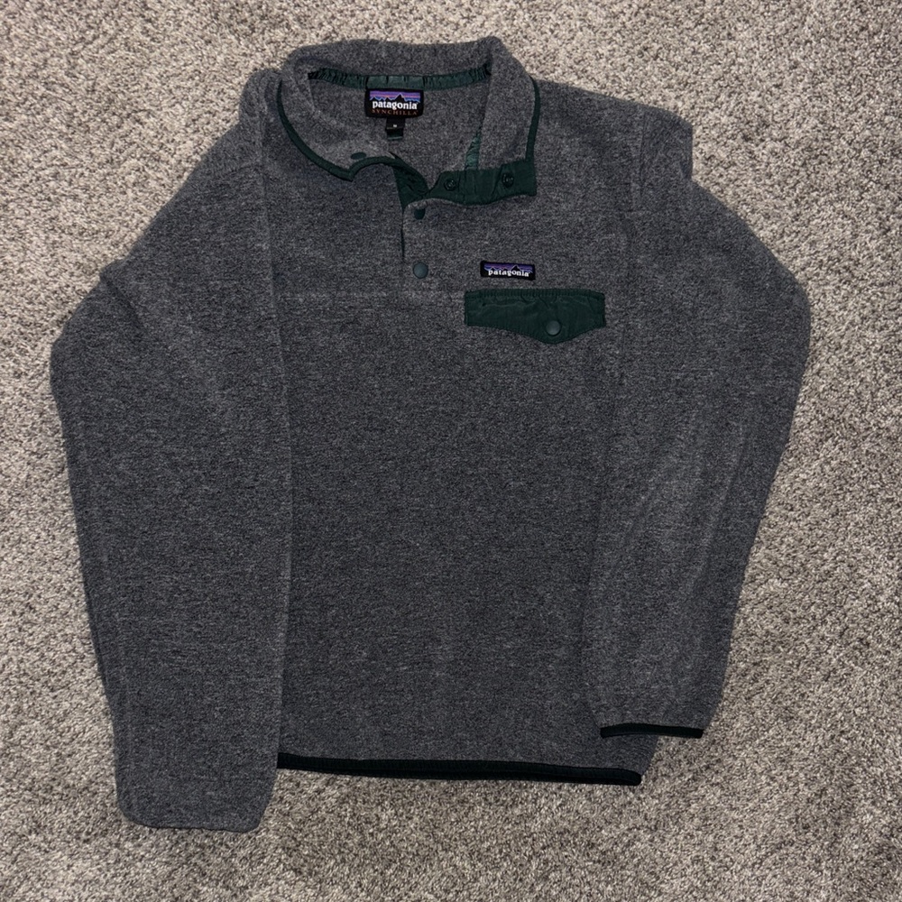 Patagonia Charcoal and Forest Synchilla Fleece Pullover